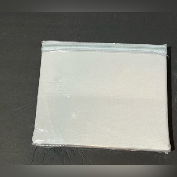 Vintage Twin Sheet Set Rosemary White NIP Embroidered Design Floral - Picture 6 of 6